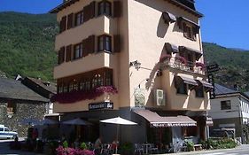 Hostal Montaña